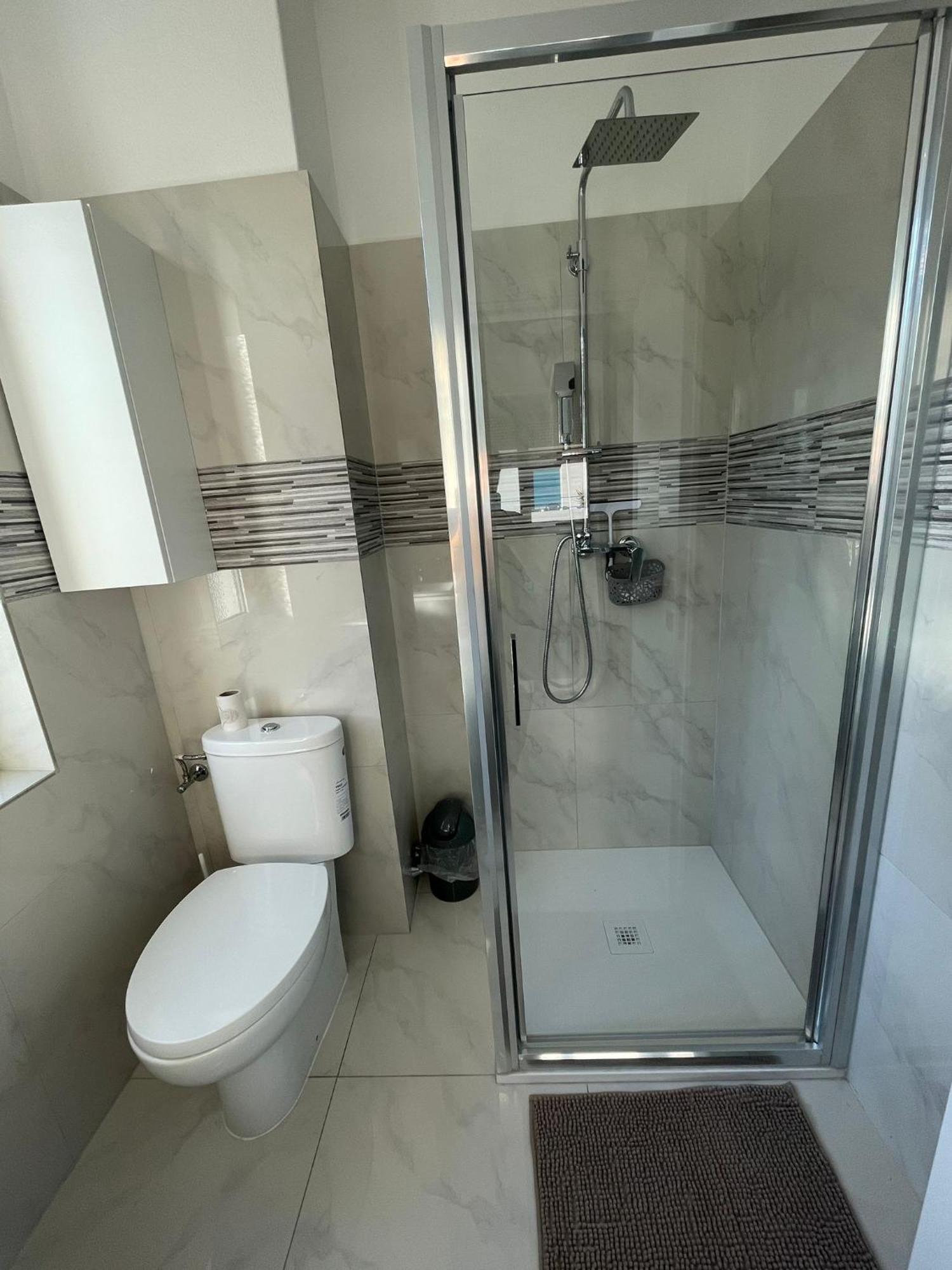 *veranda's Rooms* - Free Parking In
