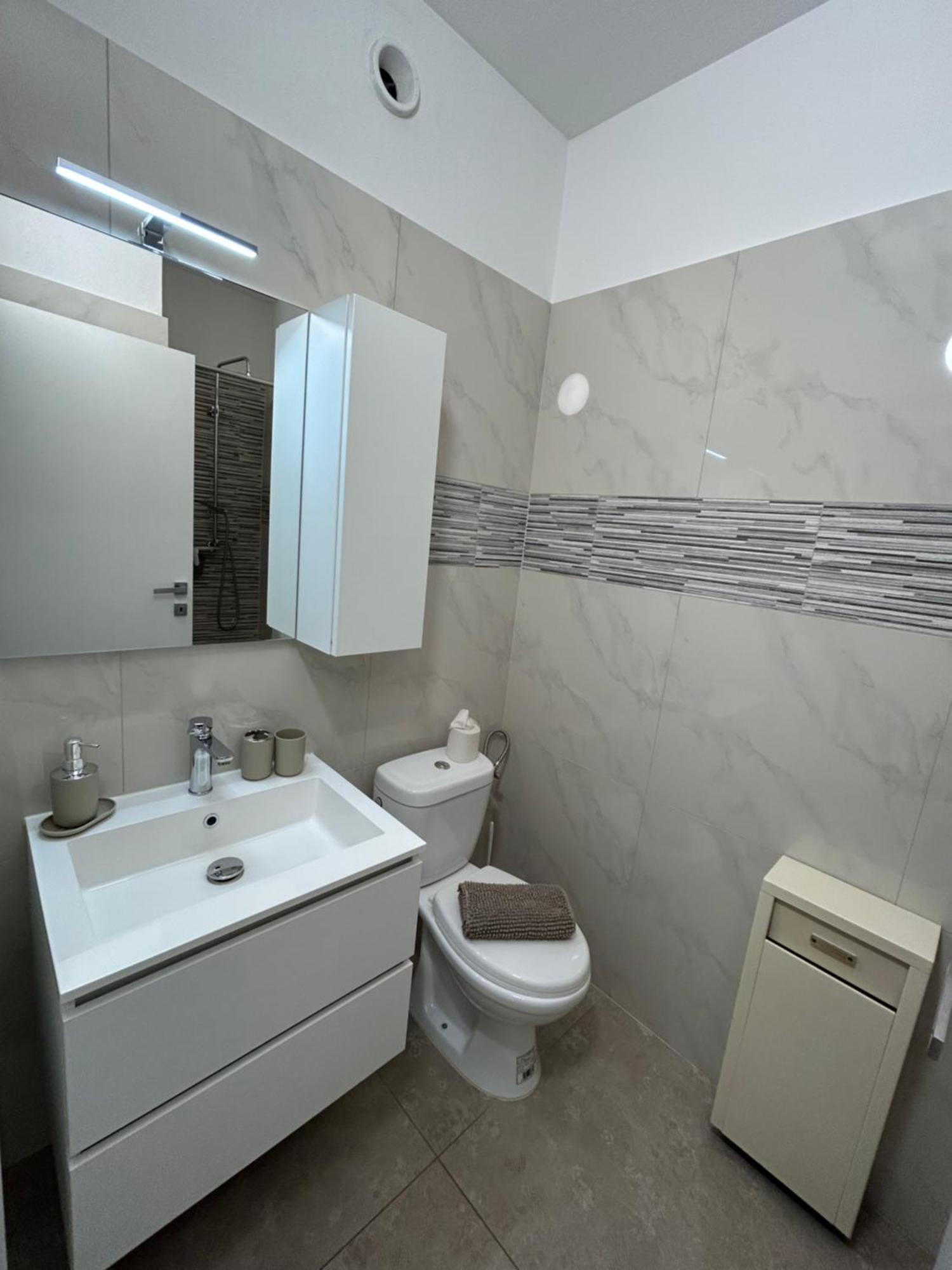 *veranda's Rooms* - Free Parking In Penzion *