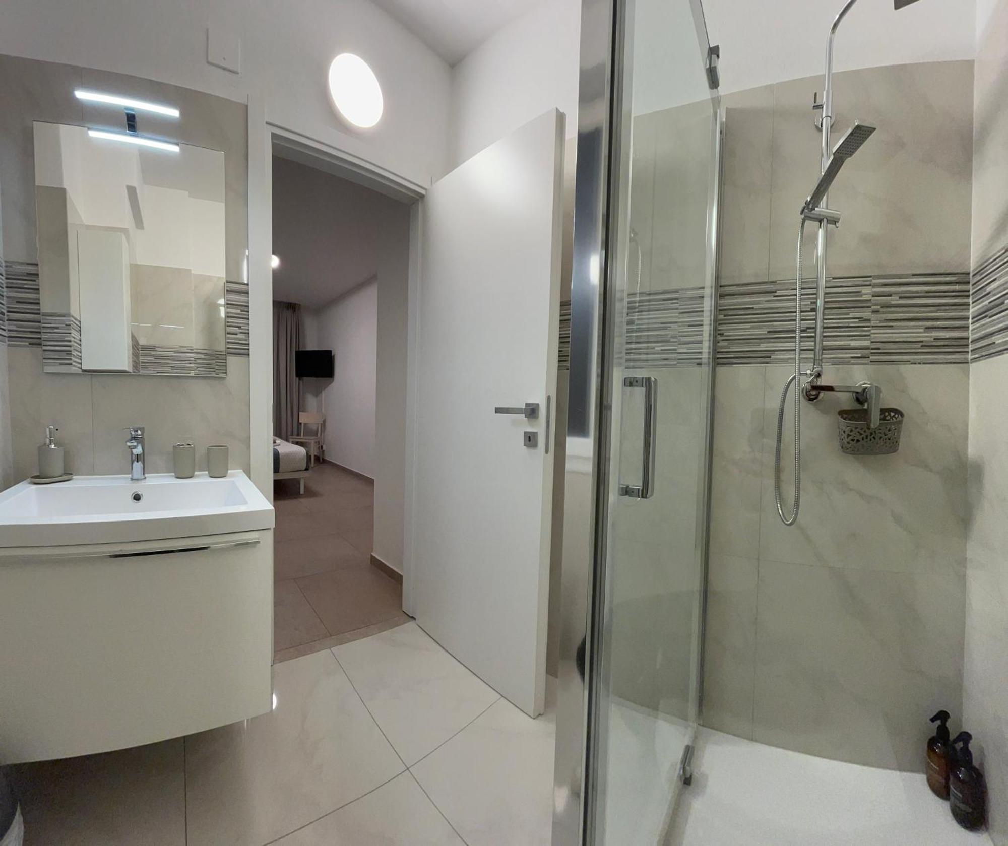 Penzion *veranda's Rooms* - Free Parking In *